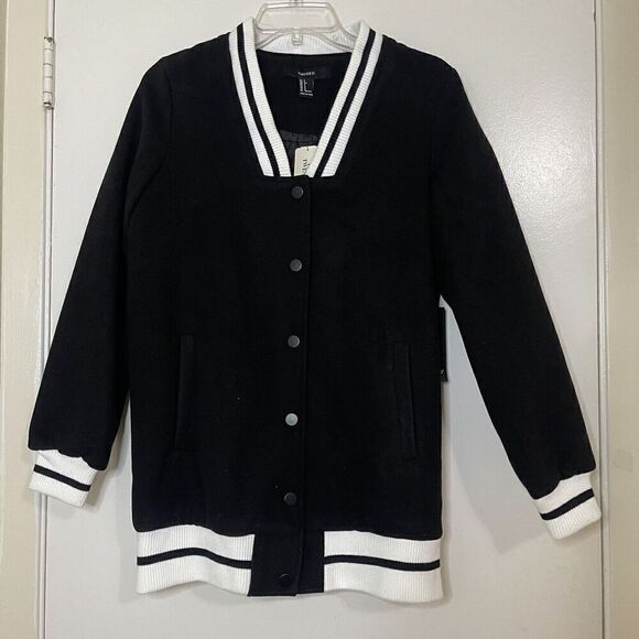 NEW! Forever 21 black fleece varsity snap button oversized jacket size US small - Picture 1 of 5